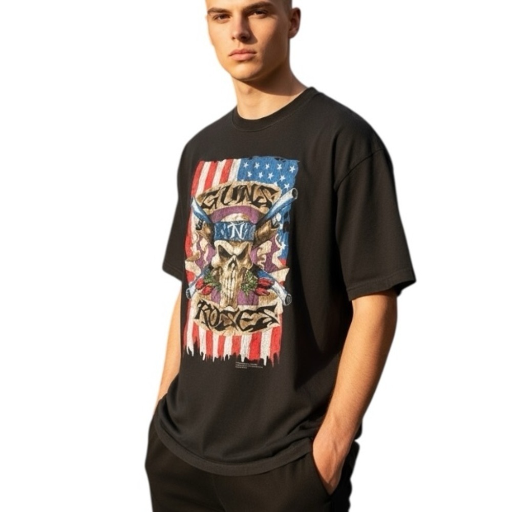 Guns n Roses Large Black Graphic American Flag Skull Graphic Band Tee Casual